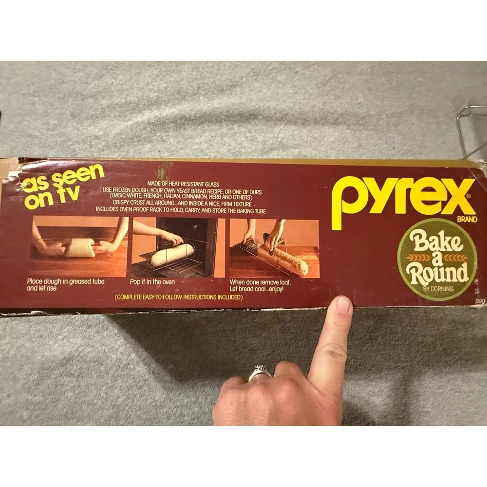 Vintage PYREX Bake A Round CORNING Heated Glass Bread Maker COMPLETE Open Box
